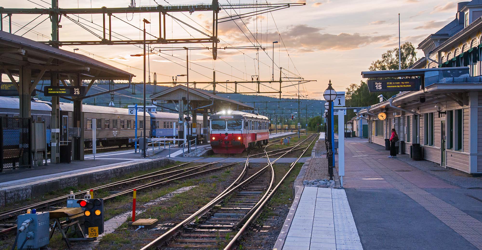 Bild: Tåget från Gällivare ankommer Östersund C på kvällen 29 juli 2014, efter mer än 14 timmars resa