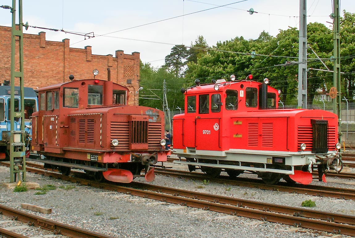 Bild: SL Z4p 9702 och 9701 i Mörby 2008