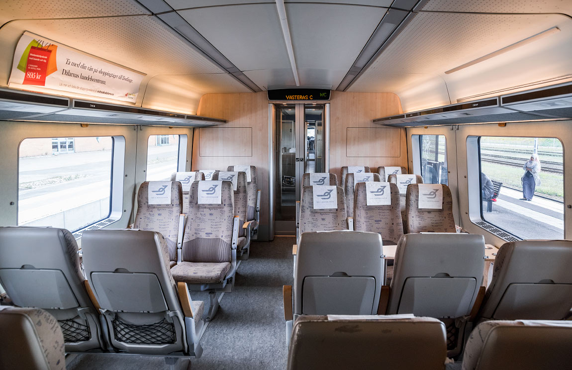 Bild: Interiör andra klass Tåg i Bergslagen X51 9022 2016