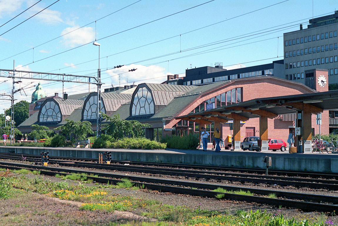 Stationshuset i Jönköping 1989. Foto Markus Tellerup.