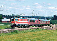 Bild: Persontåg vid Torsåker 1990