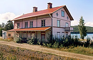 Bild: Hennans stationshus 2003