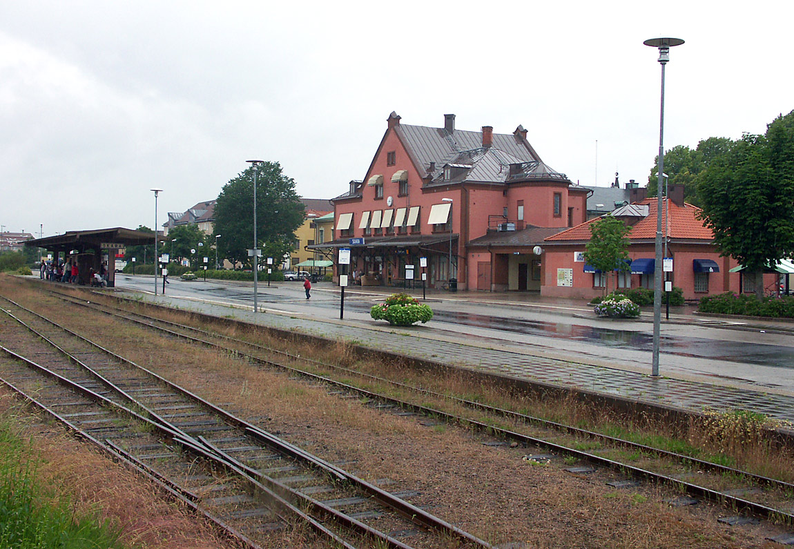 Stationen i Skara 2004. Foto Markus Tellerup.