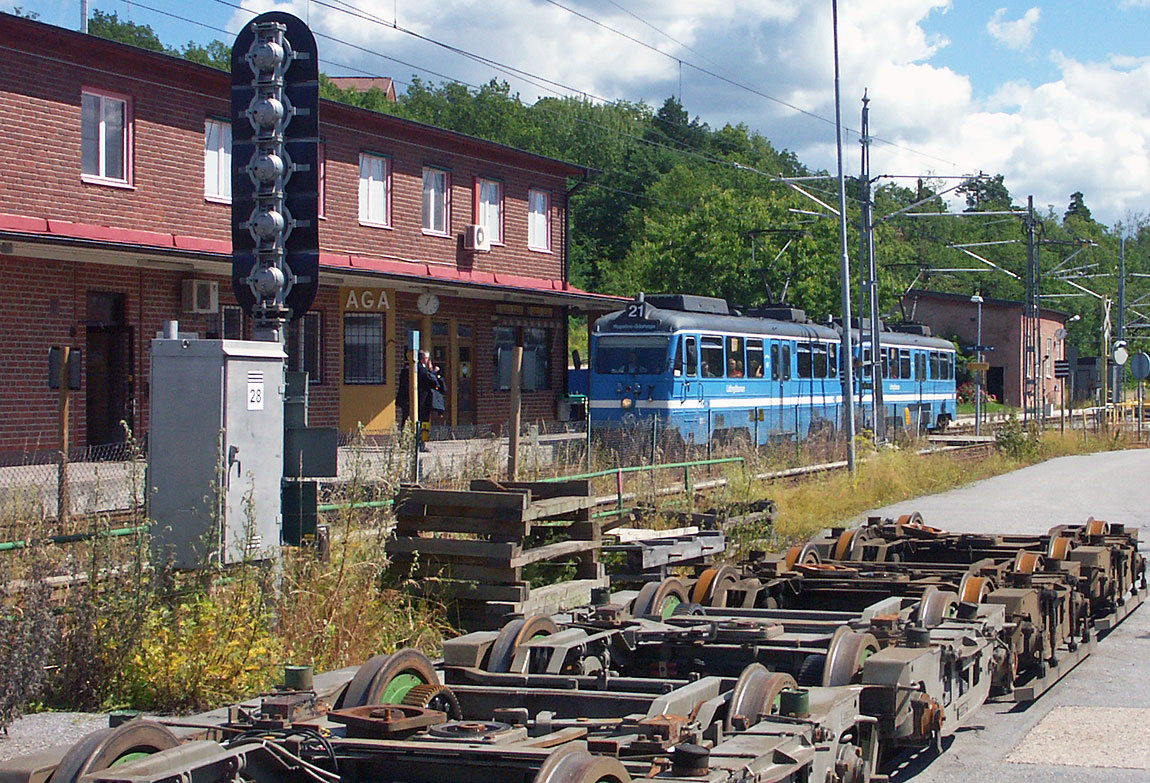 AGA station 2004. Idag är området helt förändrat - stationshuset är rivet och verkstäder och trafikledning inrymda i nya lokaler. Foto Markus Tellerup.