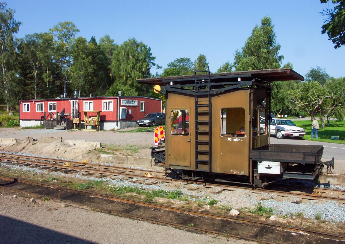 Faringe station 2004