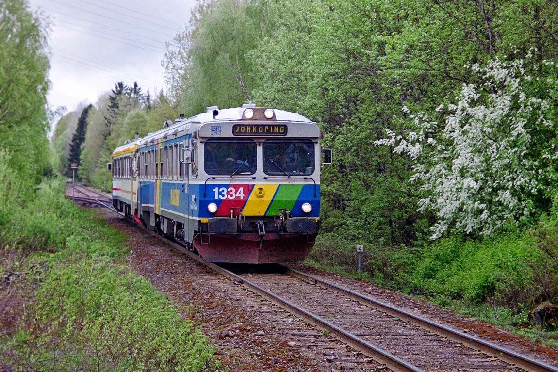 Bild: Tåg från Hultsfred vid infarten till Eksjö 2004