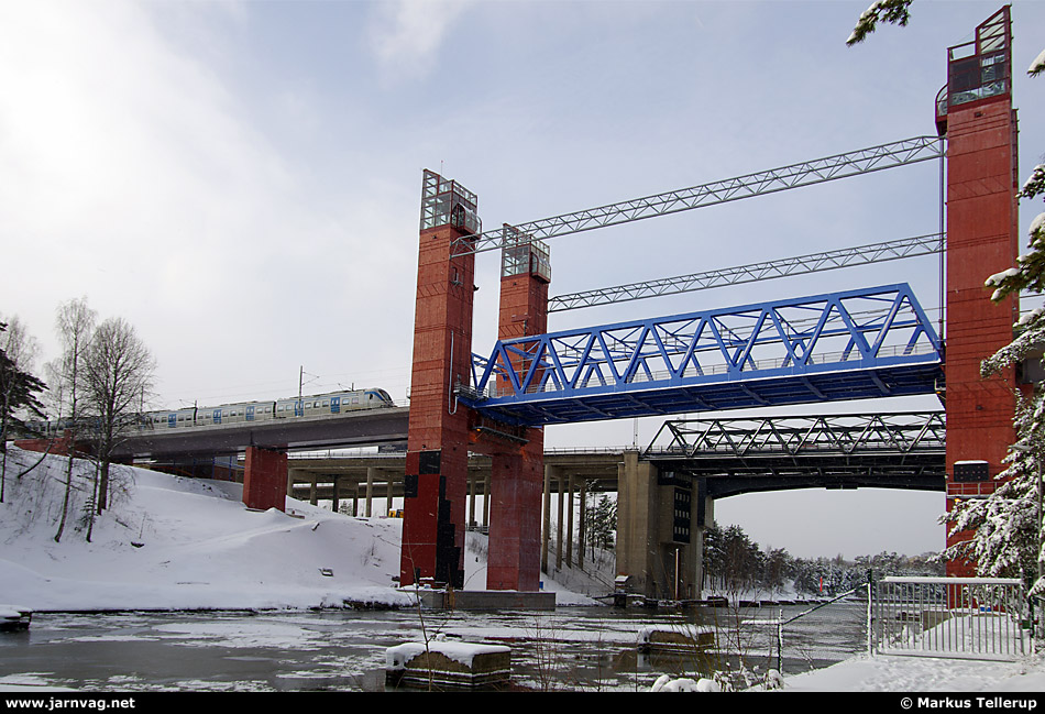 Bild: Lyftbron över Södertälje Kanal 2011