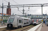 Bild: X40 och X51 i Västerås 2011