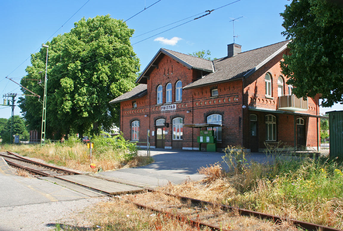 Bild: Stationshuset i Fristad 2005