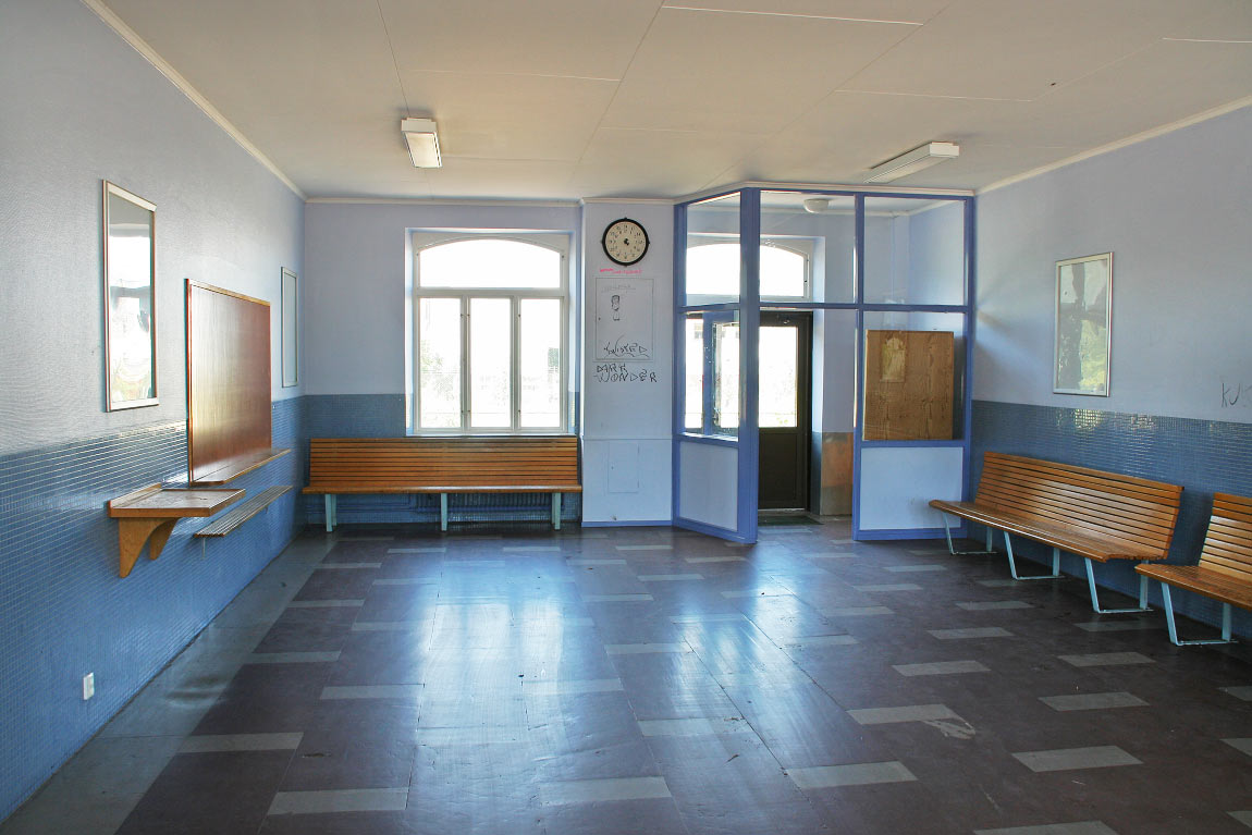 Bild: Väntsalen i Fristads stationshus
