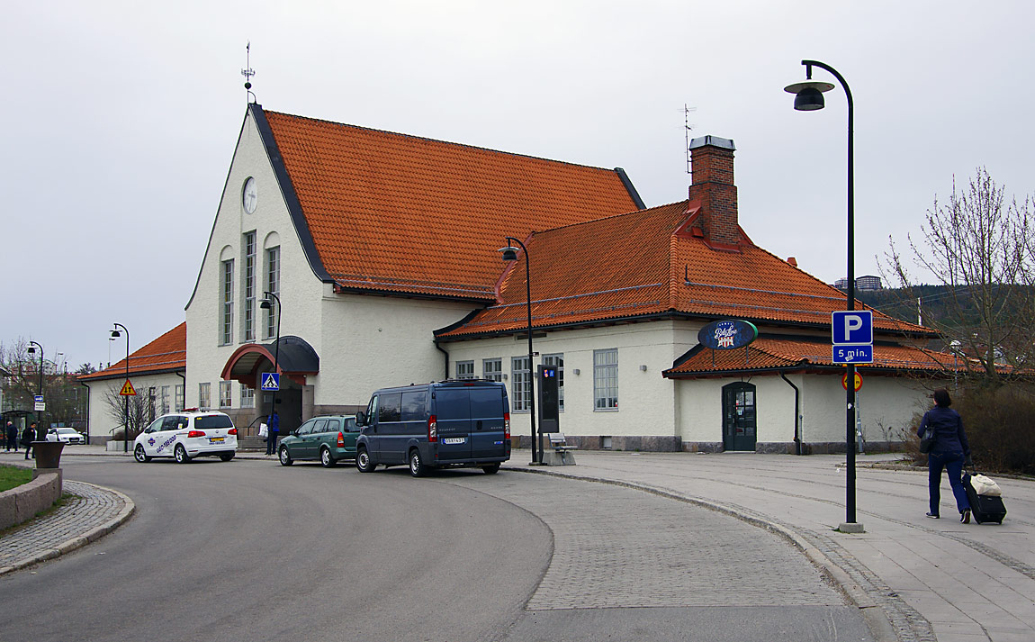 Sundsvalls stationshus från 1925 ritat av Folke Zettervall. Foto 2015, Markus Tellerup.