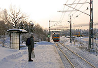 Bild: En Y1-motorvagn mot Kristinehamn ankommer Hällefors 2010
