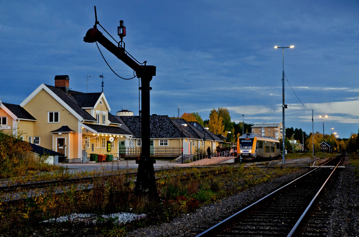 Bild: Persontåg bestående av en Y31-motorvagn i Lycksele 26 september 2021