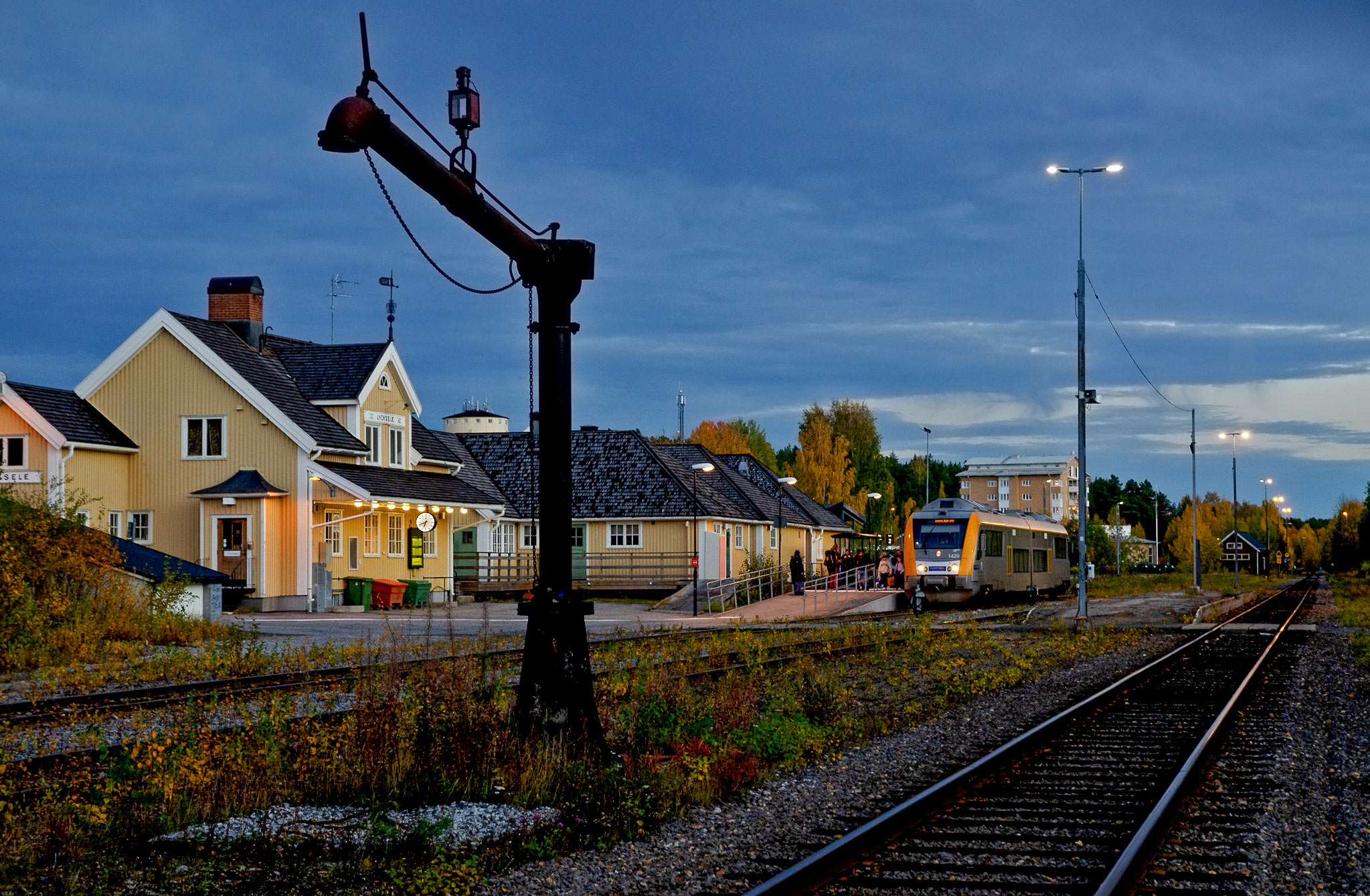 Bild: Persontåg bestående av en Y31-motorvagn i Lycksele 26 september 2021