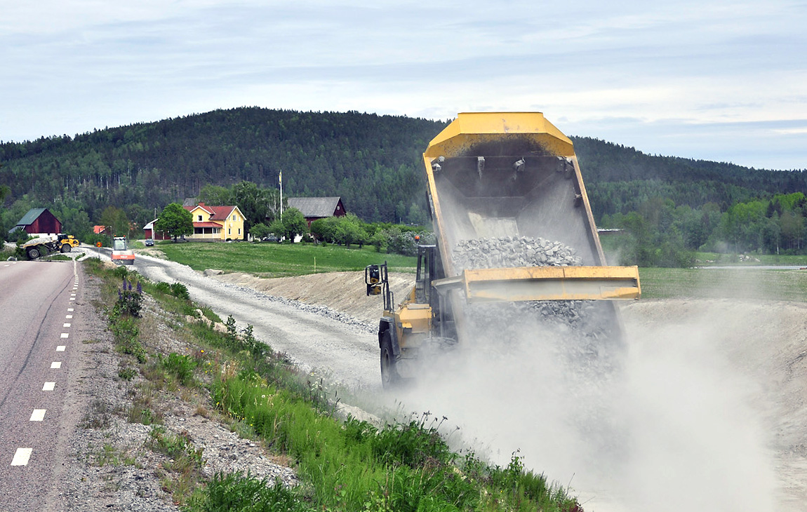 Anläggningsarbeten öster om Landafors i juni 2014. Foto Jonny Goude.