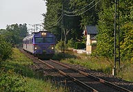 Bild: Pågatåg mot Ystad passerar den f d stationen i Oxie 2005