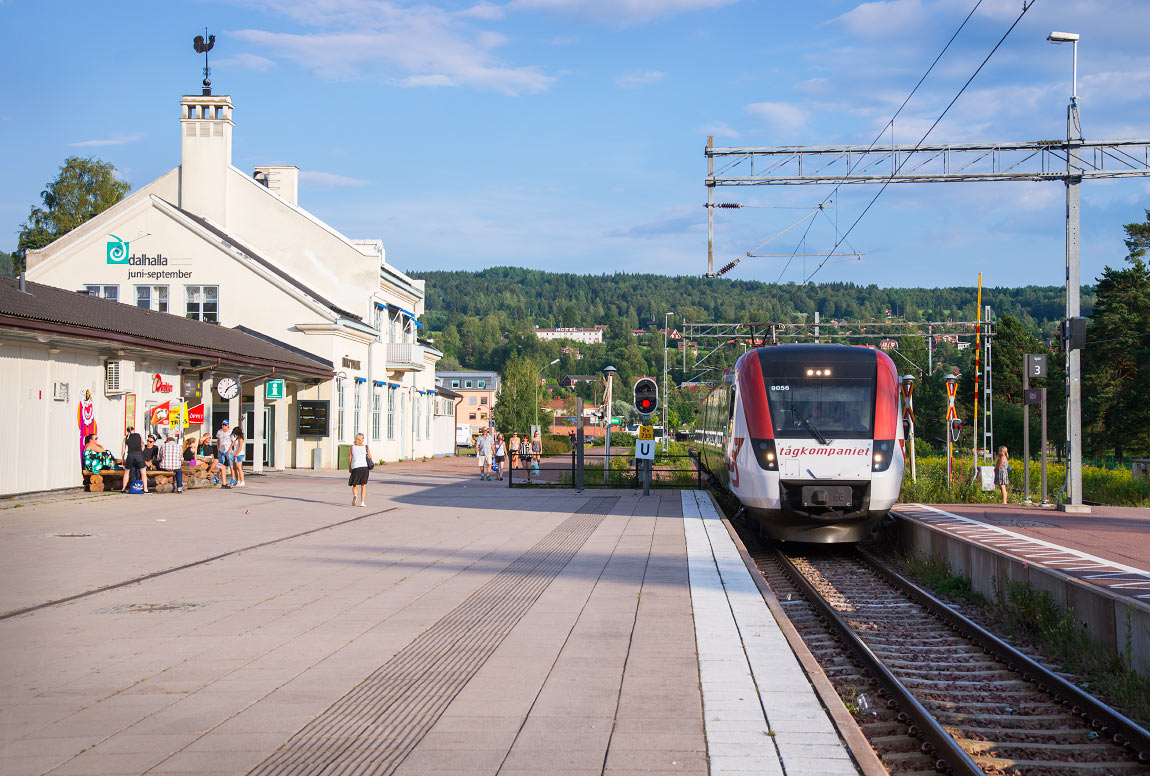 Bild: Tåg mot Mora stannar till i Rättvik 2014