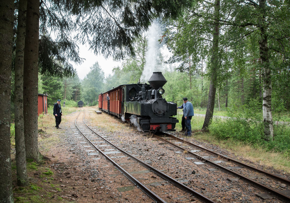 Bild: Uppehåll på hållplatsen Stensjön 2015