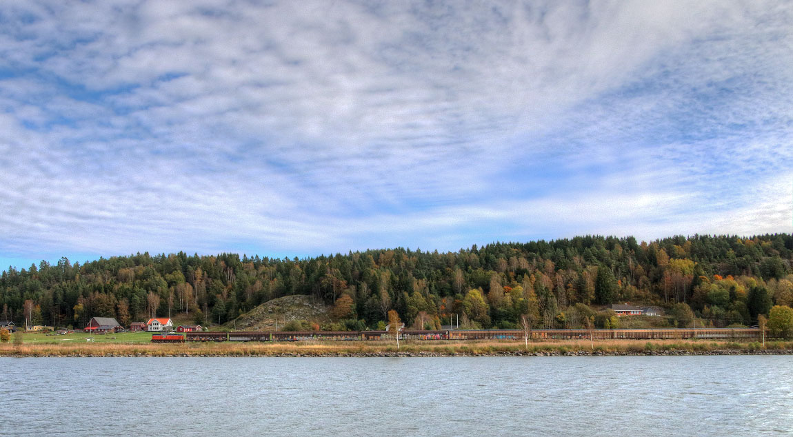 Ett tåg vid Eckerna 2014. Foto Johan Siirak.