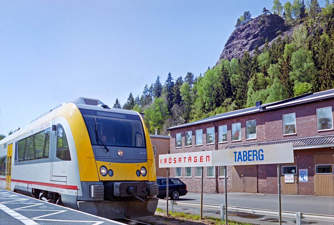 Bild: Tåg mot Jönköping i Taberg 2004