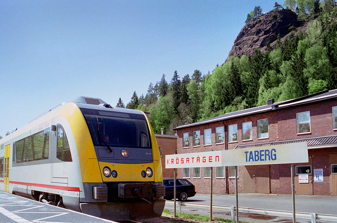 Bild: Tåg mot Jönköping i Taberg 2004