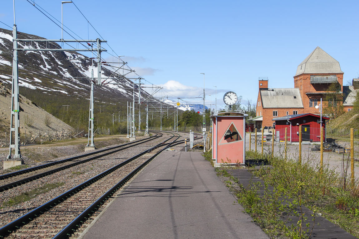 Bild: Hållplatsen i Torneträsk 2020