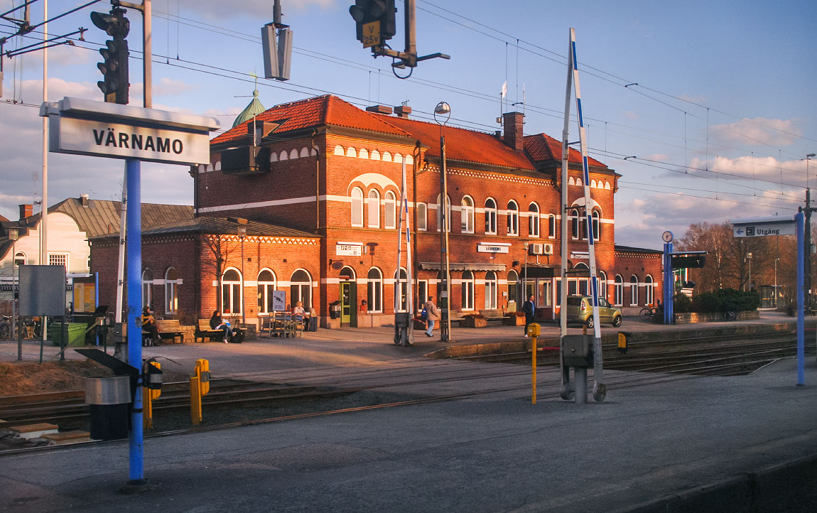 Stationshuset i Värnamo 2010. Foto Frederik Tellerup.