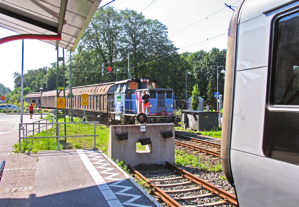 Bild: En vagnuttagning från Åhus ankommer Kristianstad C