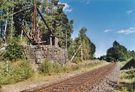 Bild: Stenkranar vid den f d stationen i Gylsboda 2003