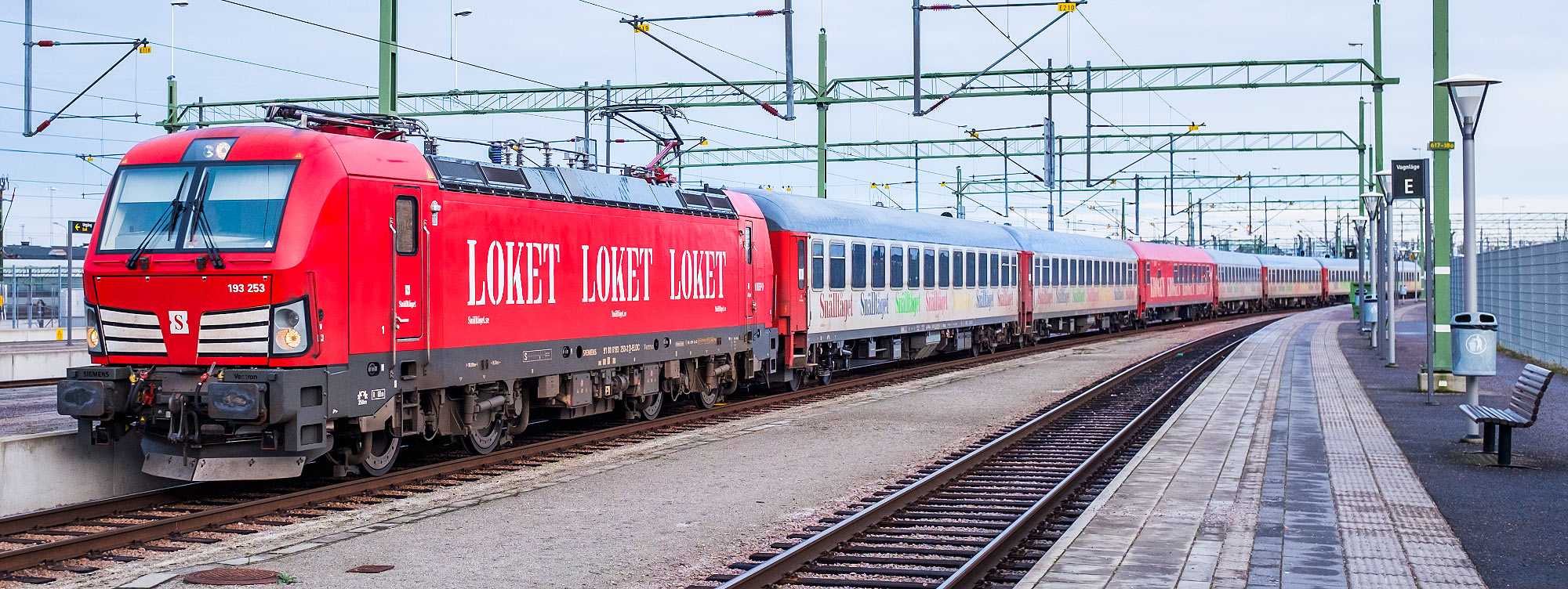 Snälltåget persontåg i Malmö 2017