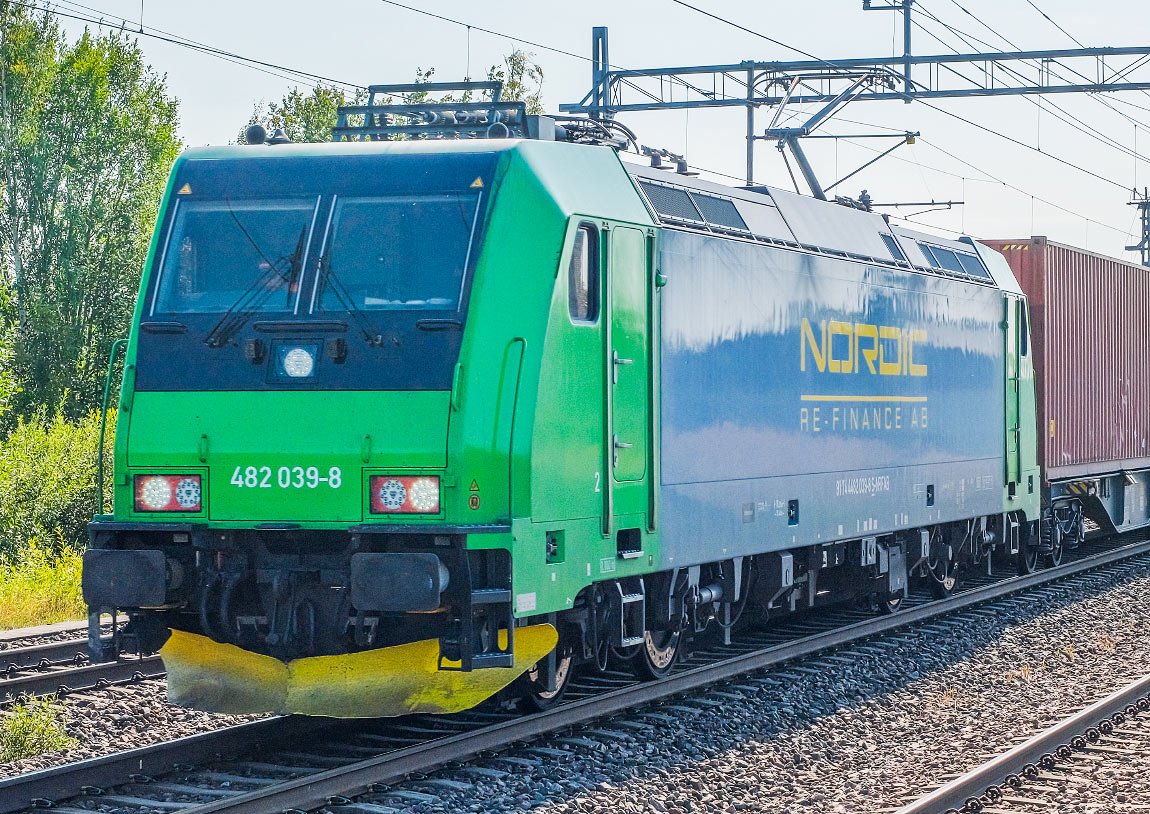 Bild: Nordic Re-Finance 482 039-9 i Töreboda 2024