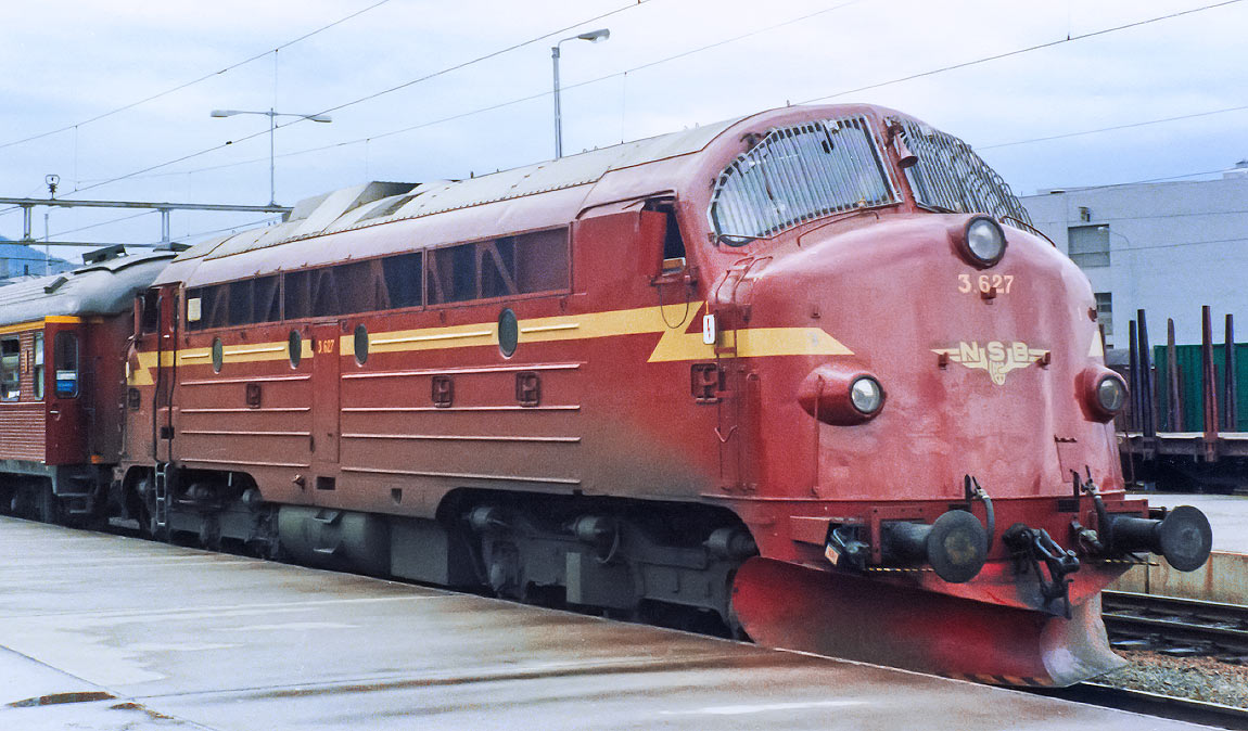 Bild: NSB Di 3 627 i Trondheim 1977