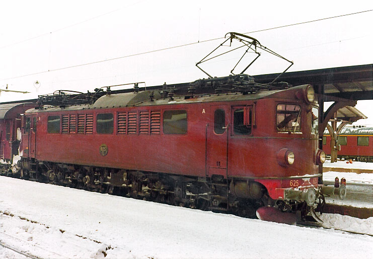 Bild: F 625 i Göteborg 1982