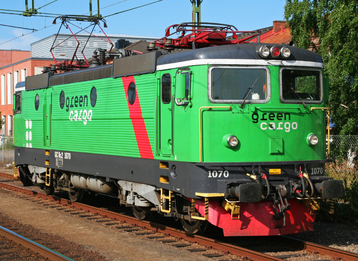 Green Cargo Rc2 1070 i Hässleholm 2005