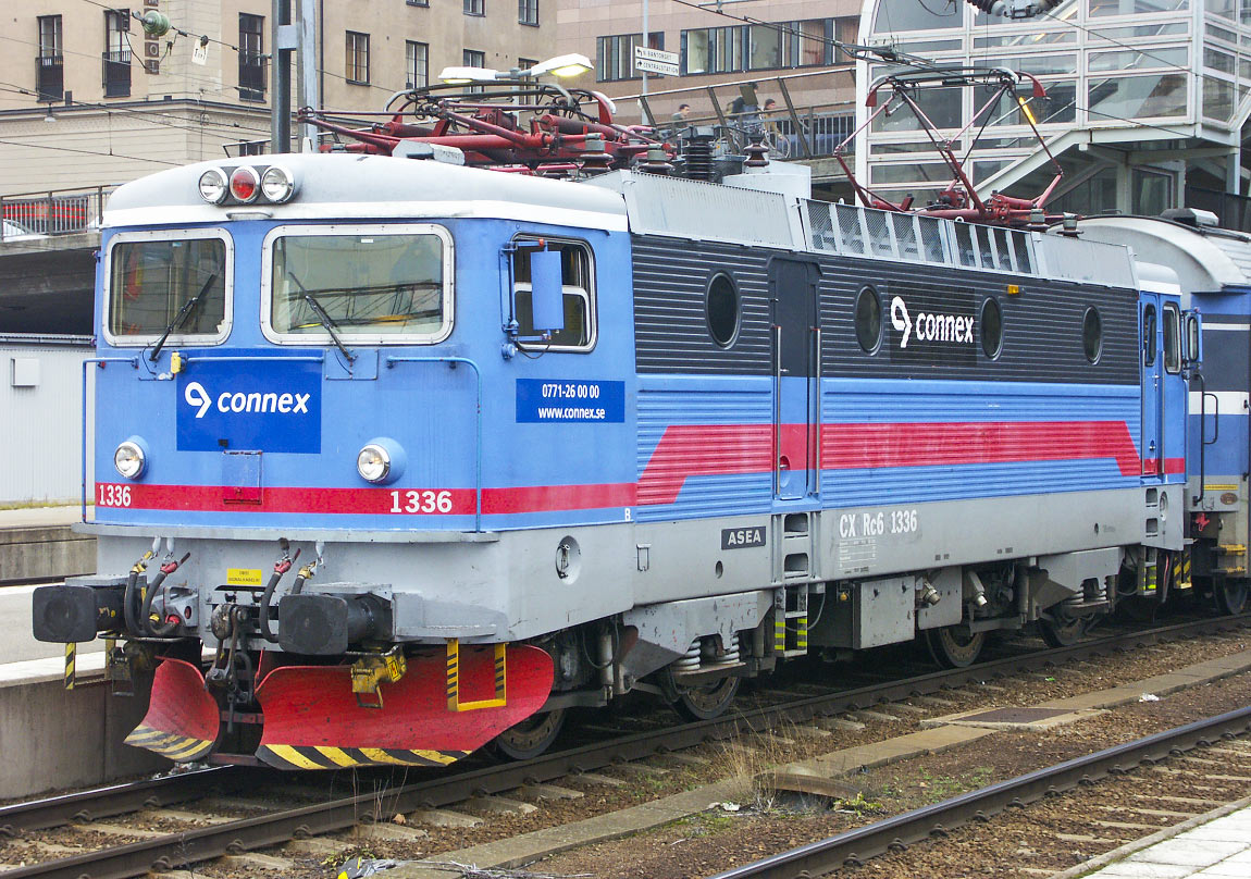 Bild: Connex Rc6 1336 i Stockholm 2003