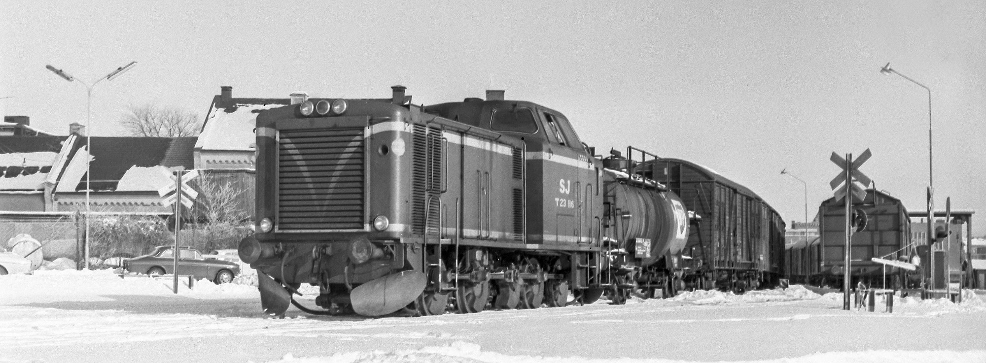 T23 116 med tåg 1965
