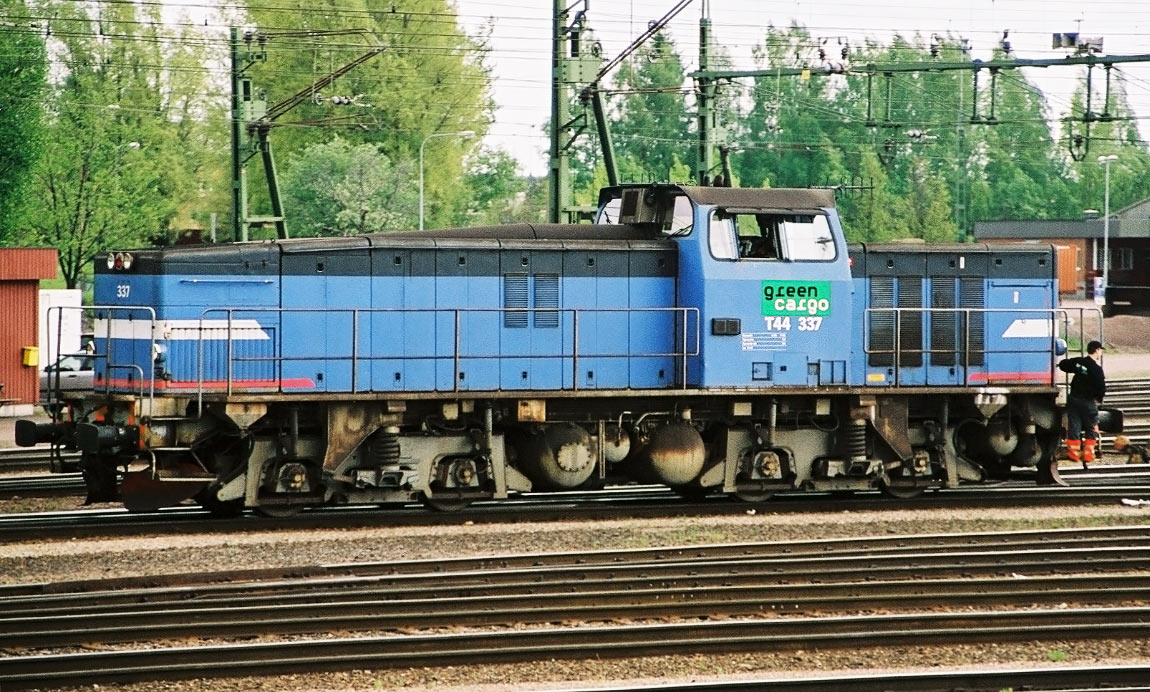 Bild: Green Cargo T44 337 i Borlänge 2003
