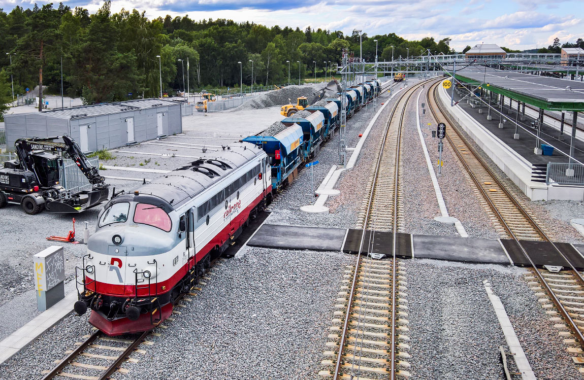 Bild: Railcare TMY 1122 i Kalhäll 2017