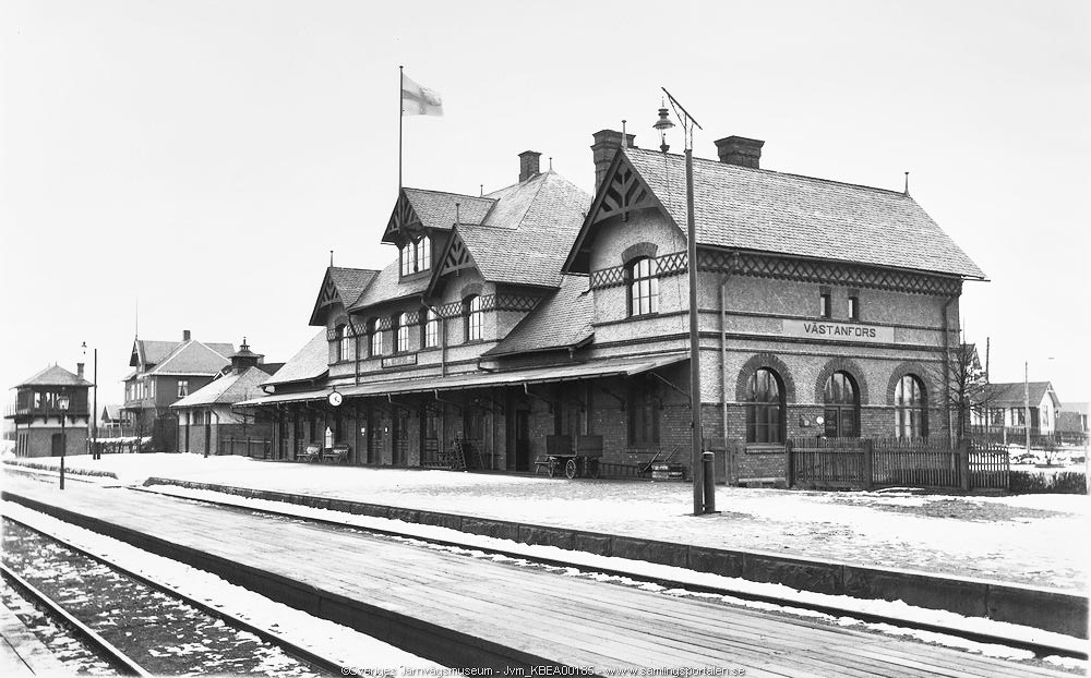 Bild: Stationshuset i Västanfors