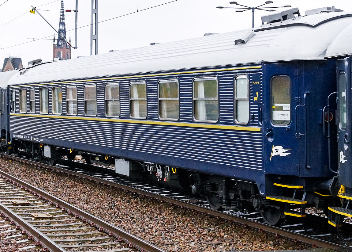 Bild: Blå Tåget B5K 5007 i Stockholm 2014