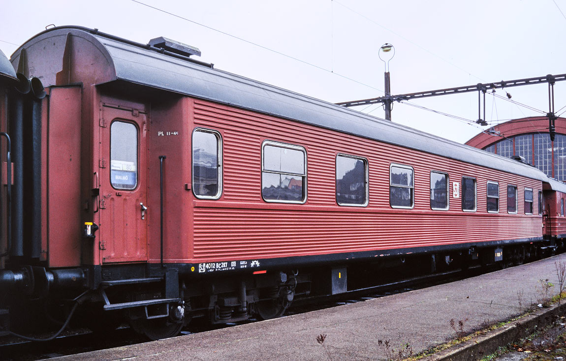 Bild: SJ BC2KT 4012 i Malmö 1993