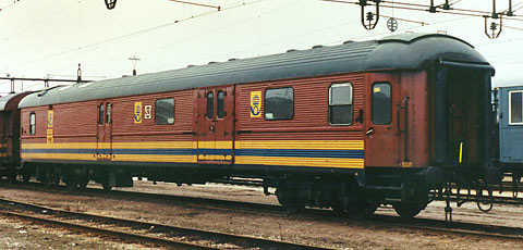 Bild: SJ DF28 5083 i Malmö 1988