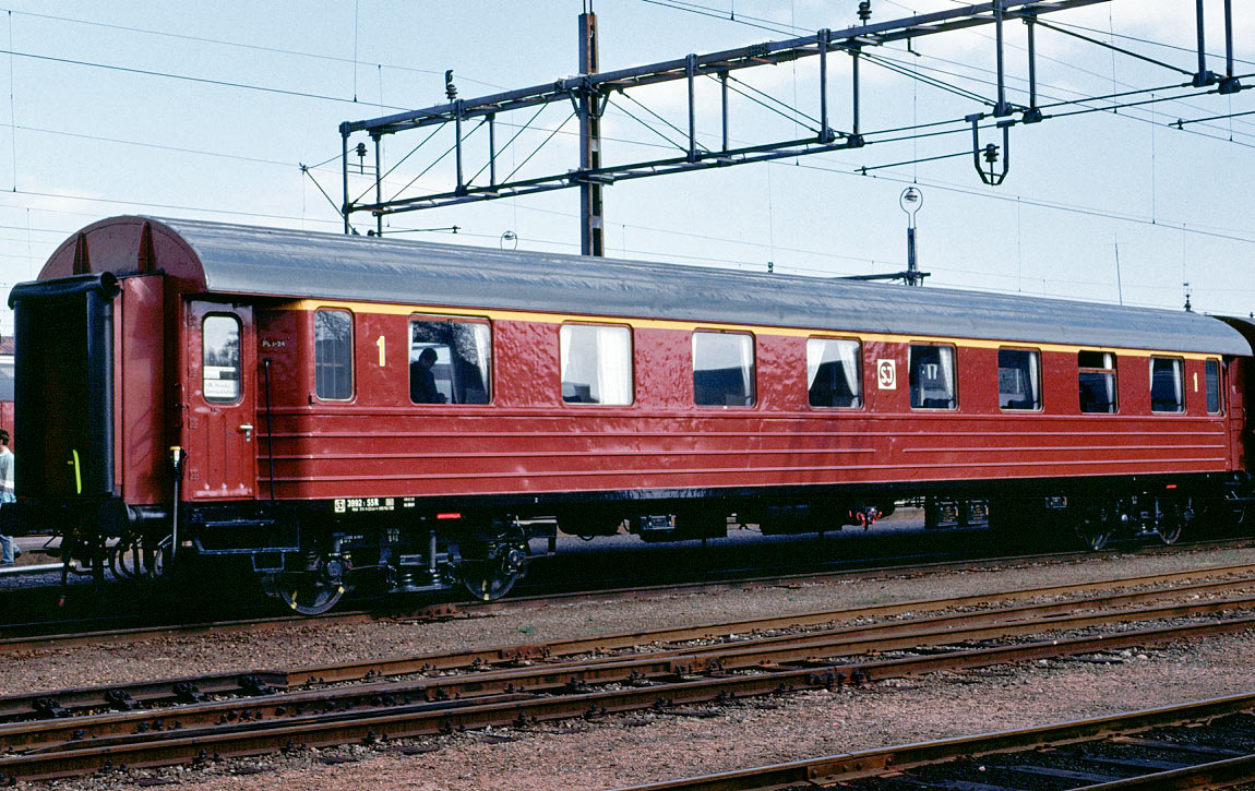 Bild: S5R 3992 i Karlskrona 1989