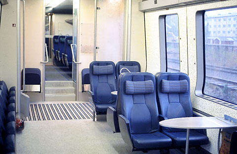 Bild: Interiör låggolvsavdelning andra klass X32K 4344 2002