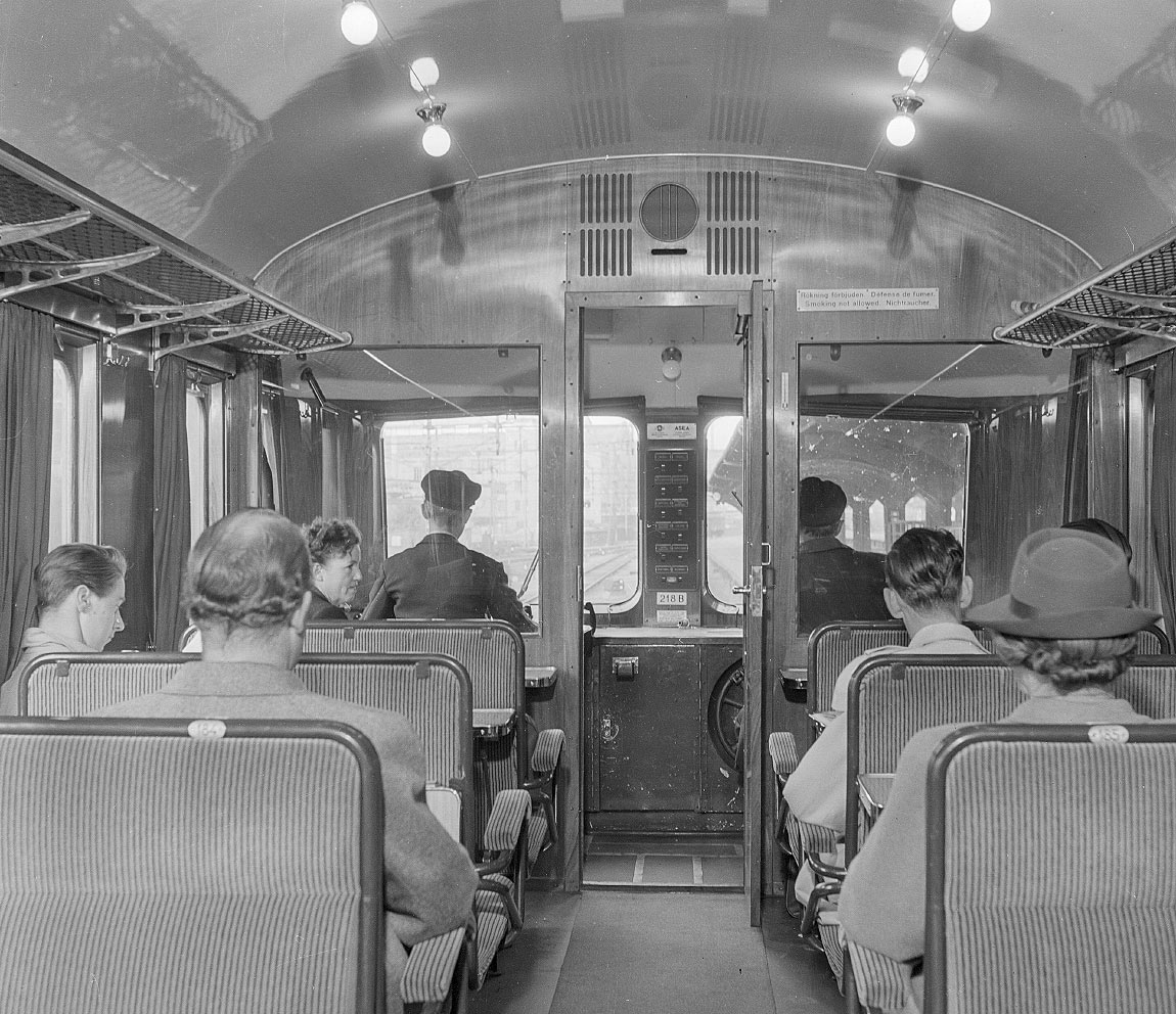 Bild: Interiör tredje klass (efter 1956 andra klass) i Xoa5 218 ca 1950