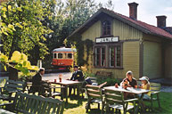 Bild: Fikapaus i Järle sommaren 2004